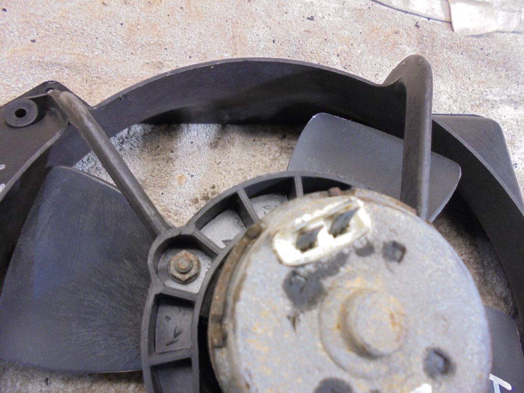 Porsche 924 Radiator Fan and Mount 477959455C / 477121207C | eBay