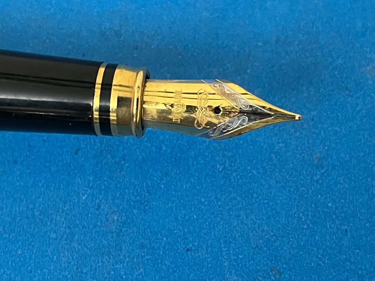 VINTAGE German DIPLOMAT CLASSIC COLLECTION FOUNTAIN PEN BROWN