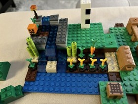 Lego Minecraft The Farm #21114~Retired ~ w/Mini Figs & Instructions - Incomplete