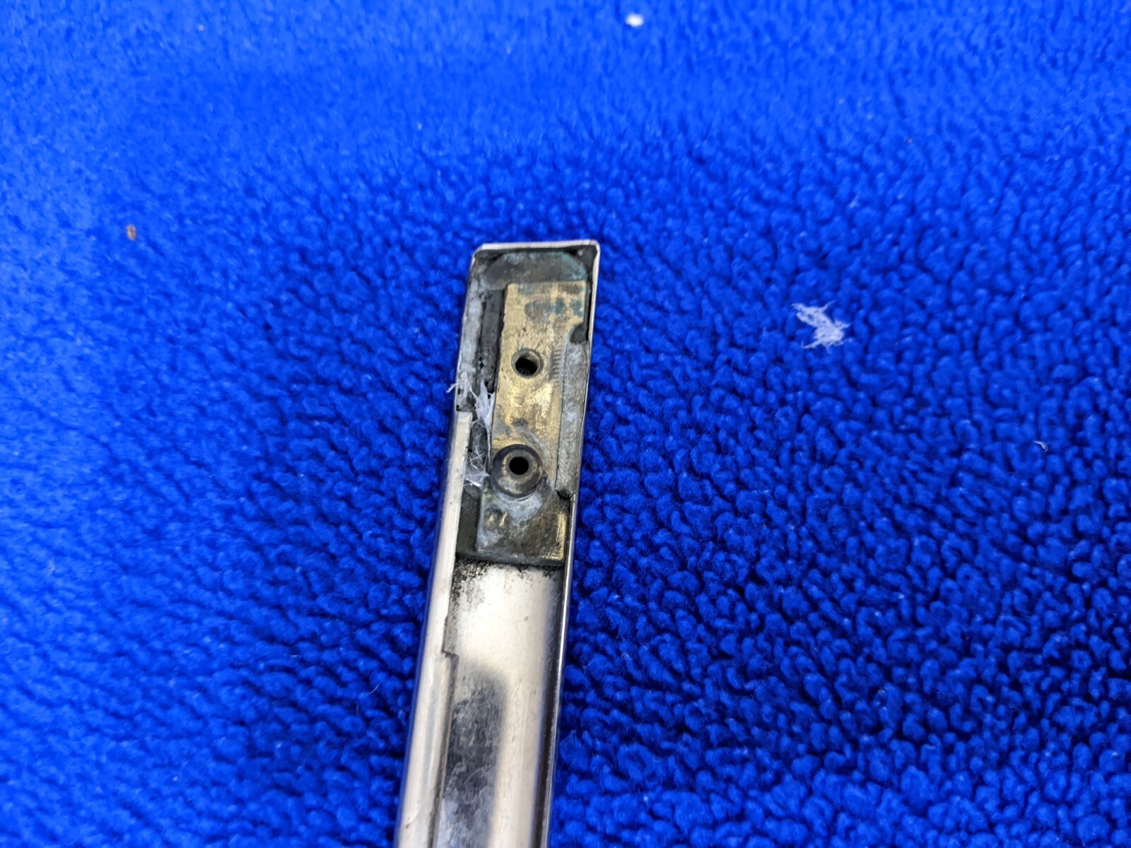 chrome strip window molding door front Left Bentley CONTINENTAL FLYING SPUR oem