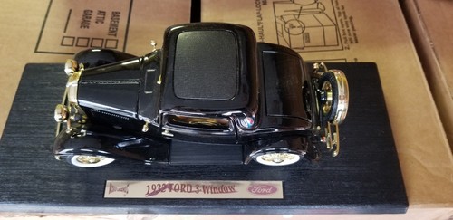1/18 Road Legends 1932 Ford 3- Window Coupe Black - Picture 3 of 8