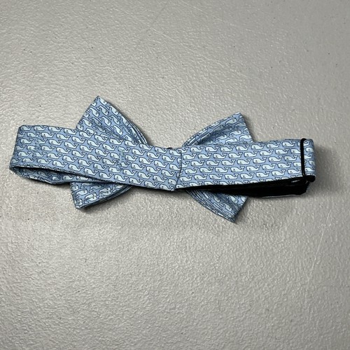 Vineyard Vines Boys Vineyard Whale Bow Tie in Sea Splash Blue 100% Silk Made USA - Picture 6 of 11