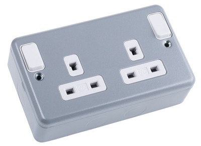 MK Electric Plus grau 2-fach Steckdose, 2-polig, 13A, nicht Standard K1248ALM