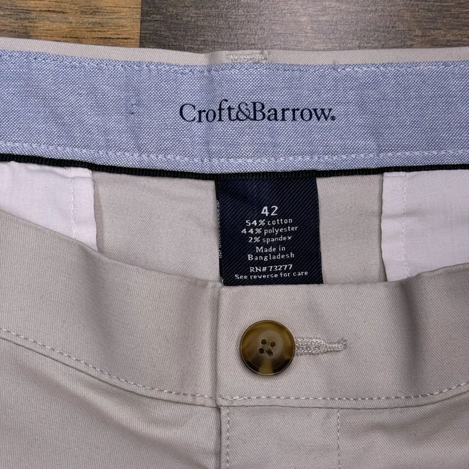 Croft Barrow Comfort Shorts Mens 42 Beige Comfort Waistband New   - Image 3 of 4
