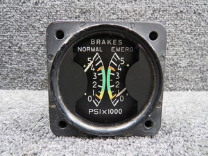 110P2-831-10-90-07 Embraer Brakes Pressure Indicator