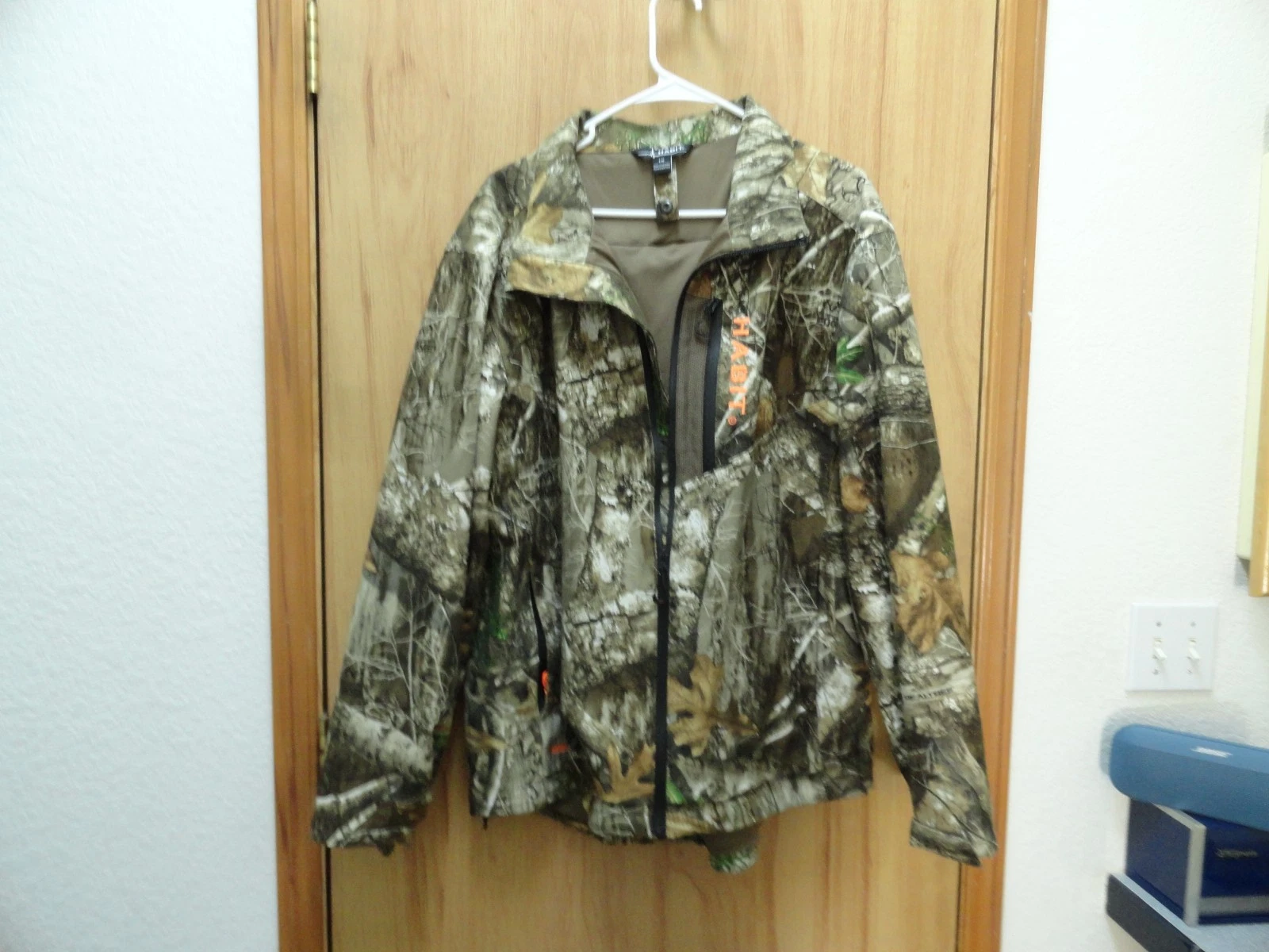 HABIT HUNTING JACKET MEN'S SIZE LARGE REALTREE LOGO - product detail image 1