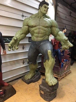 Hulk Life Size Avengers Statue Full Size Prop 