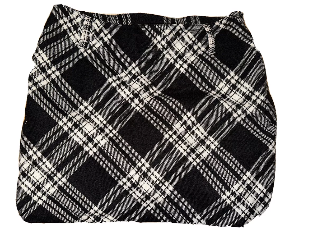 Old Navy Plaid Skirt Short Black White Zip Up Woman Size 4 Wool