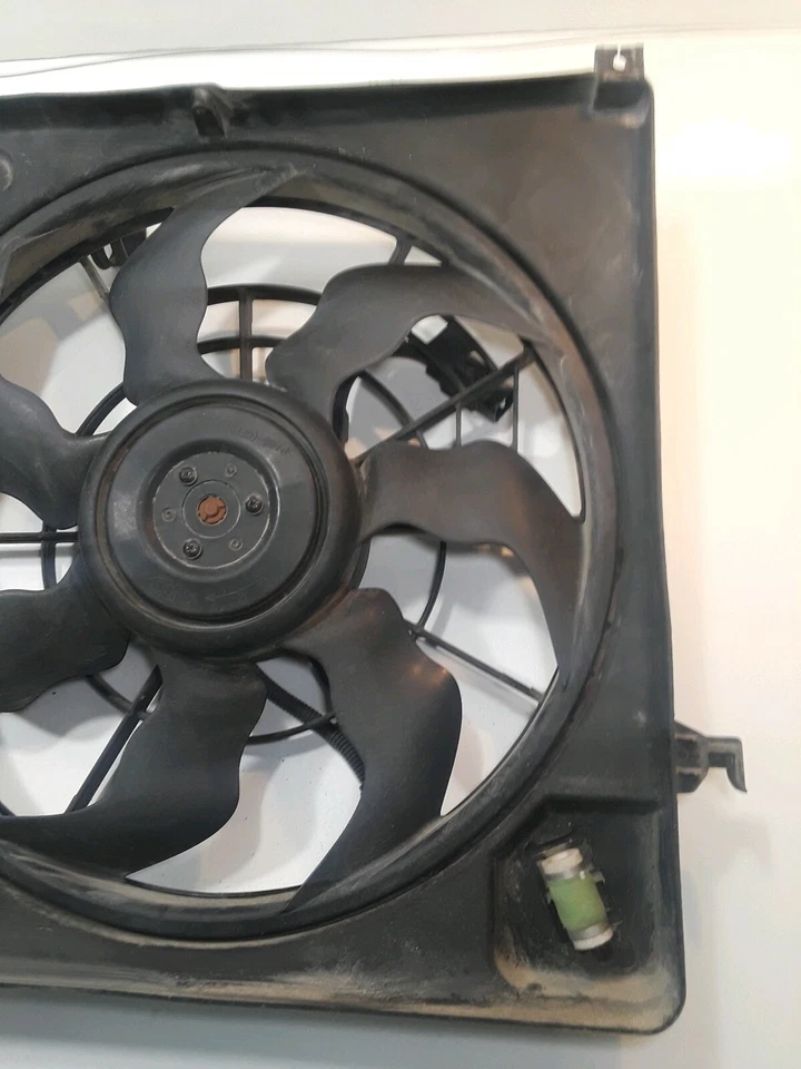 KIA OPTIMA 2007 ventilador de refrigeración del radiador OEM O0X5 Foto 3 de 4