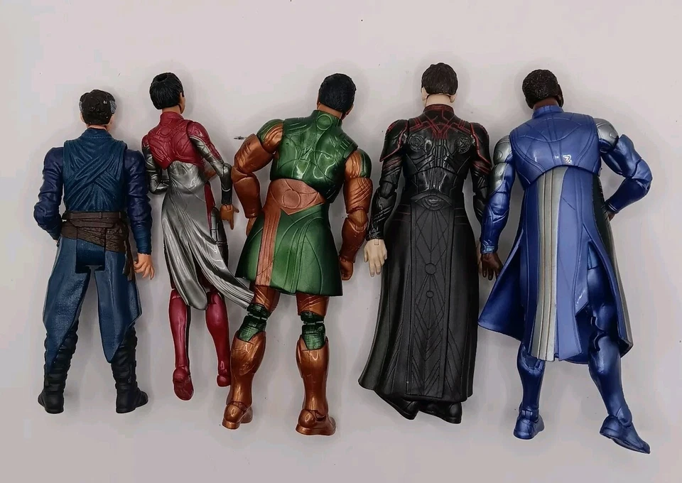 lote figuras sueltas leyendas marvel Foto 2 de 4