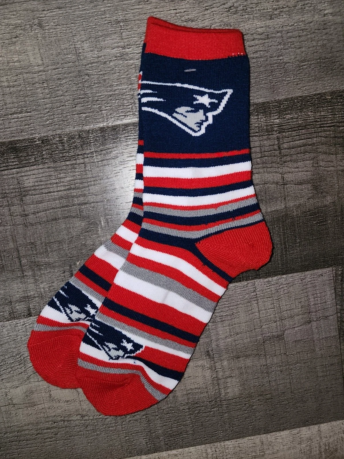 New England Patriots Rainbow Stripe football Team Crew Socks Medium