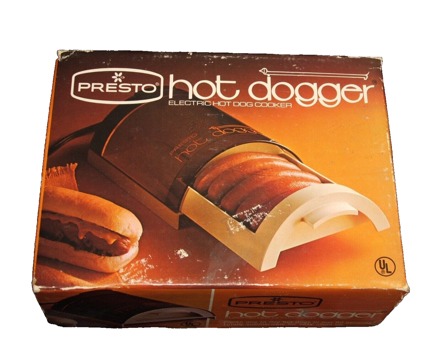 Vintage Presto Hot Dogger Electric Hot Dog Cooker Model 01 / HOTD1 NEW