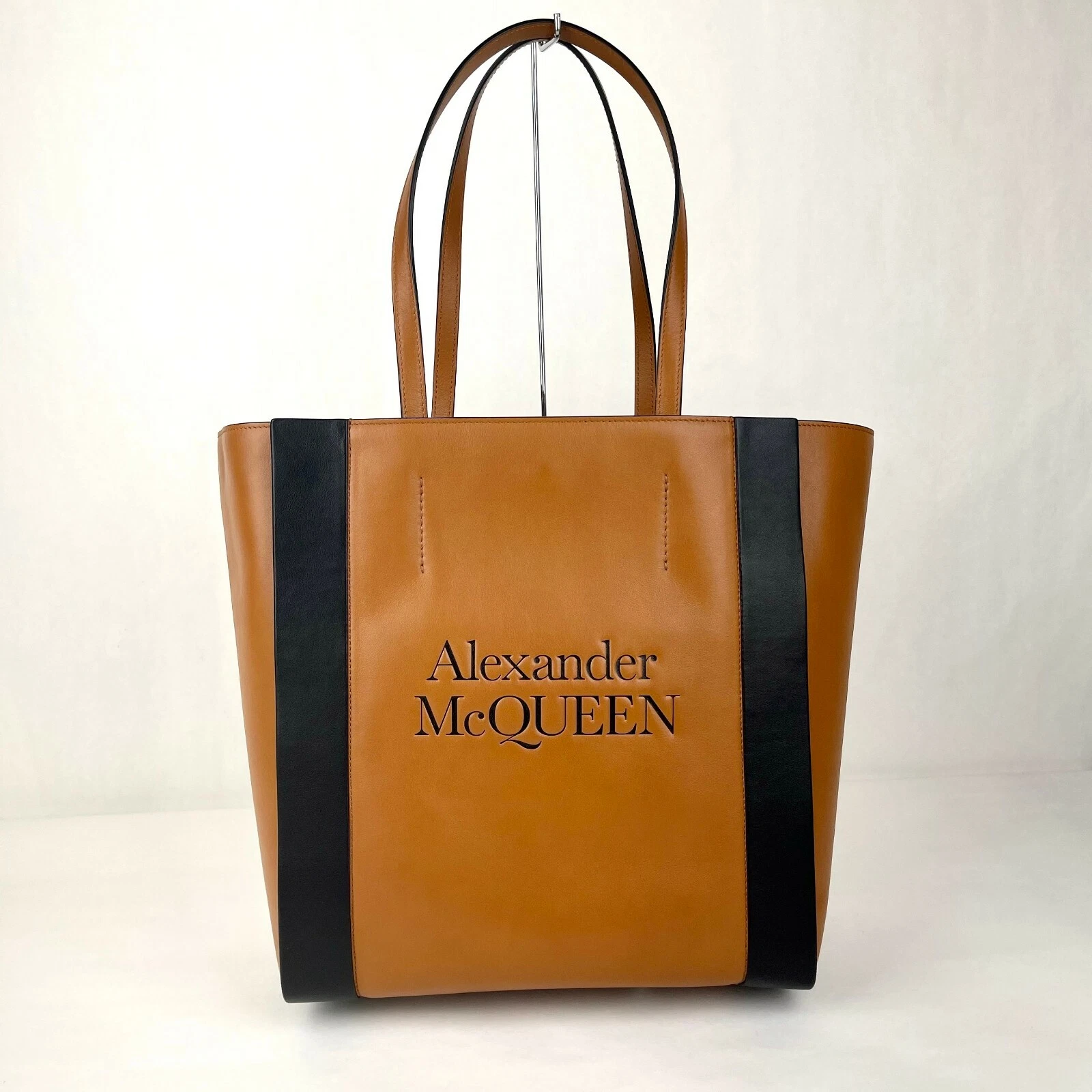 $1150 Alexander McQueen Brown Leather Signature Shopper Tote Bag 653656 2550