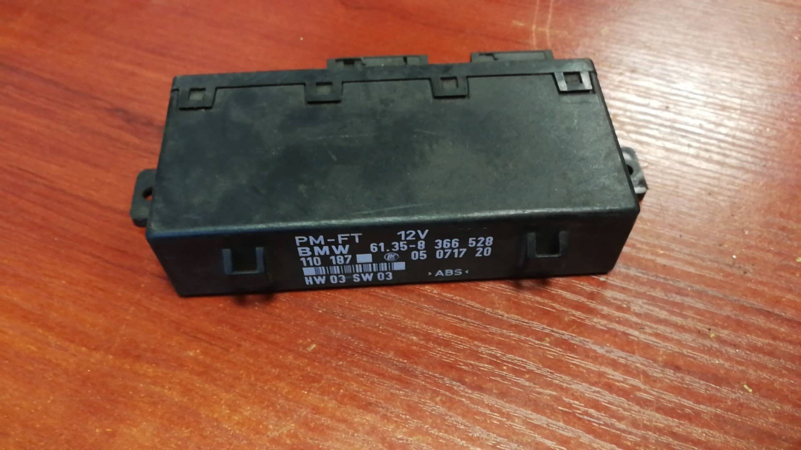 2001 BMW 7 Series E38 OSF Driver Side Front Door Control Module 