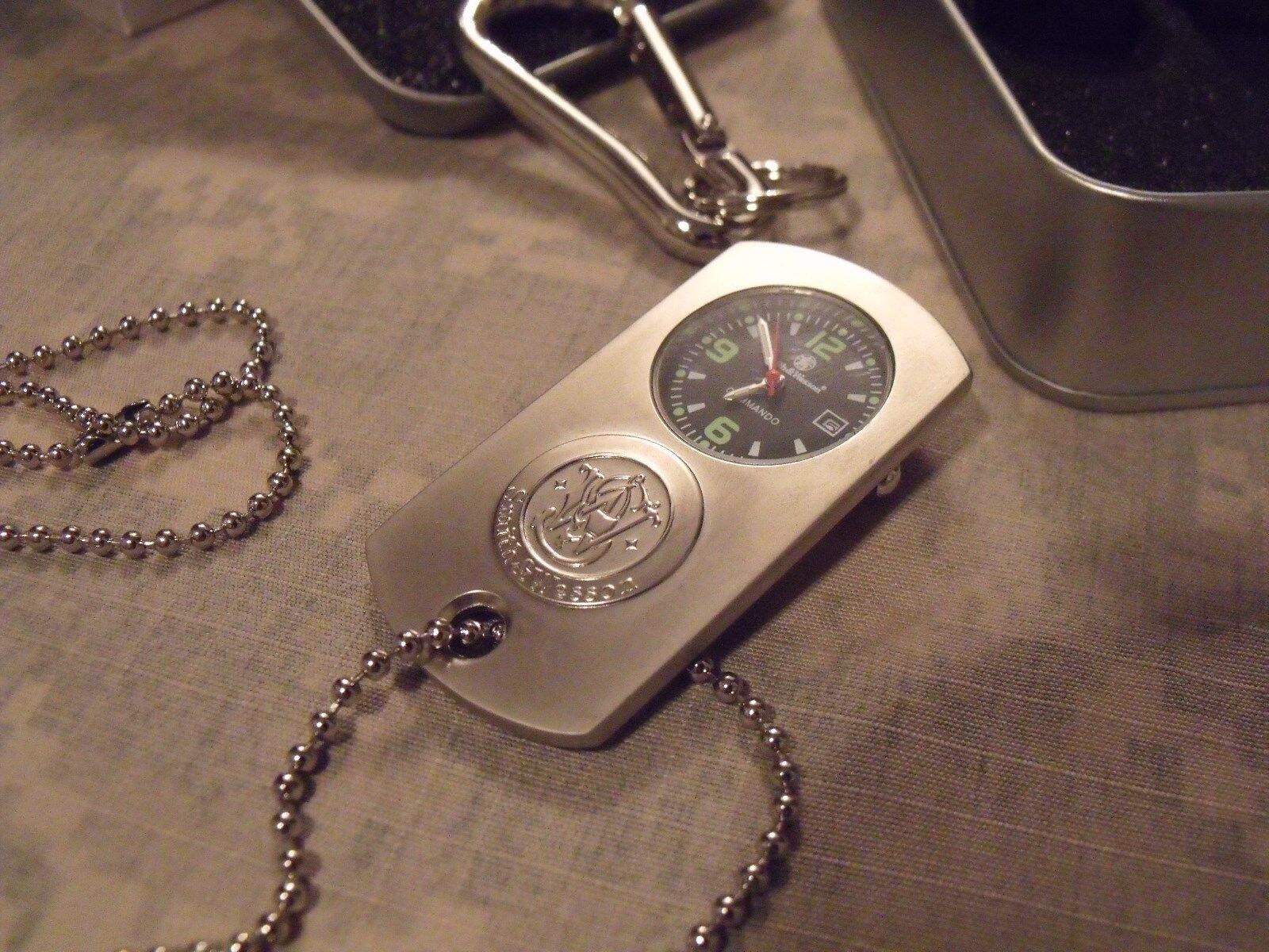 "Silver" Dog Tag Watch, Smith & Wesson, w/ Carabiner and Metal Storage Box