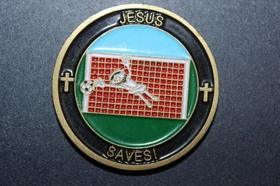 Medaille Fussball World Cup Jesus saves 2002 Torwart Farbe Amerika ca 40mm - Bild 1 von 4