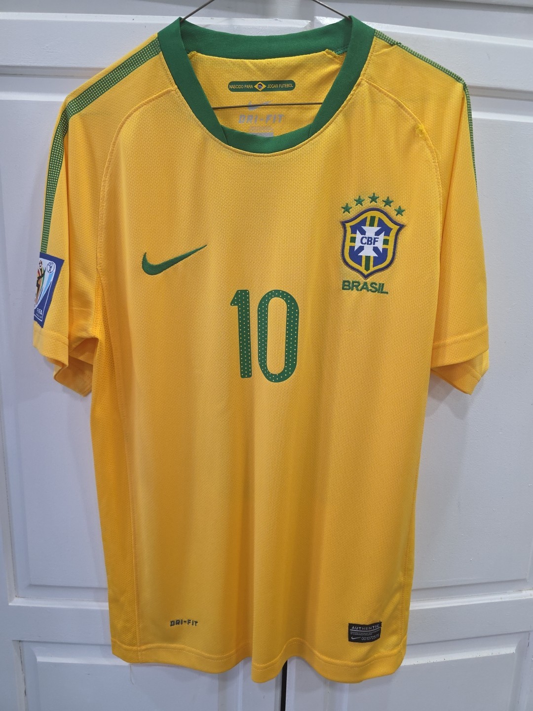 RARE Nike Brazil Home Soccer Football Jersey World Cup 2010 Ricardo Kaka' L