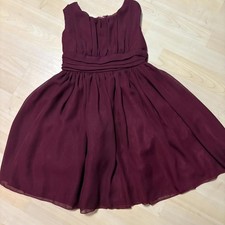 Girls size 6 excellent condition Just Kids burgundy dress