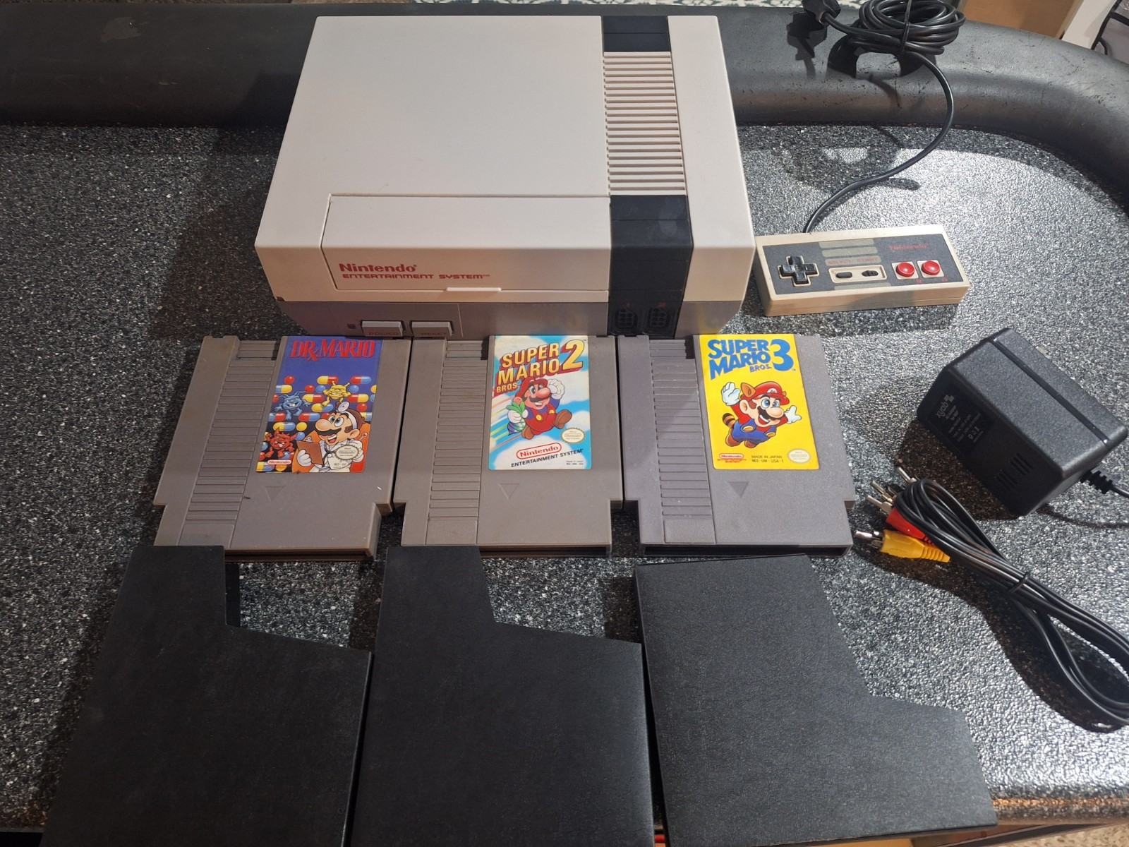 Original NES Nintendo Console Bundle With ALL MARIO 2 3 Games TESTED NEW 72-PIN