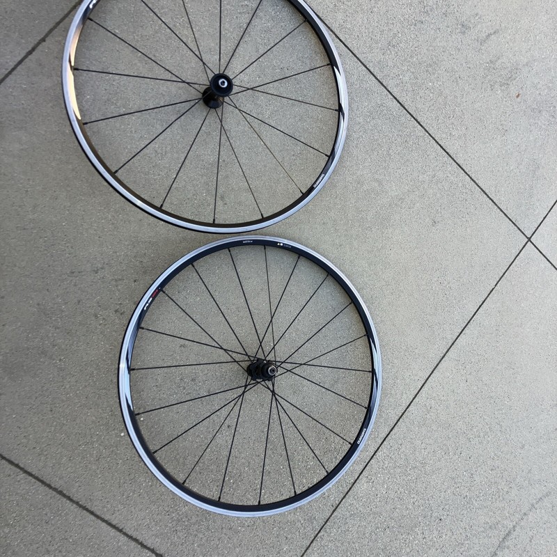 shimano wheelset - clincher rim brake