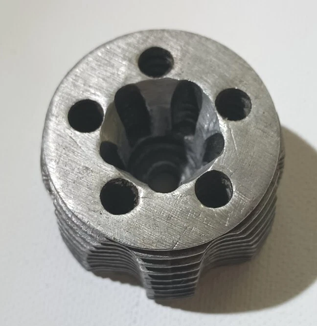 Nitro RC Truck / Car Cooling Head, Pre-owned Replacement Parts - R/C Deals As Is - Image 2 of 4