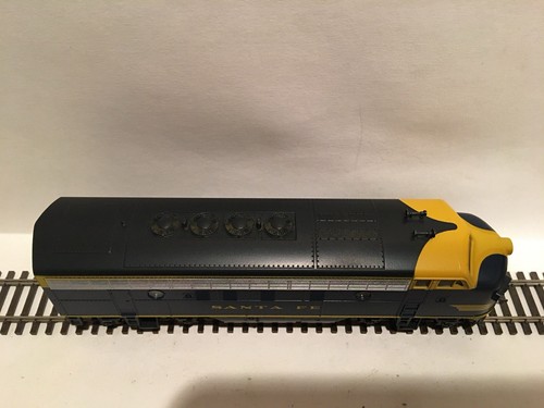 HO Stewart Santa Fe F3A angetriebene Diesellok ATSF (ohne Karton) - Bild 5 von 7