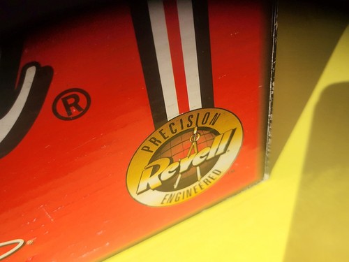 Diecast metal model 1:18 Revell CHEVROLET MONTECARLO COCA COLA mint in box. - Picture 20 of 24