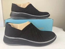 Bzees Triumph Slip-On Shoes Black Women’s 8M Lightweight Comfort Washable NIB
