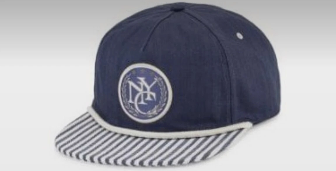 Cappello patch Puma Rhuigi X tesa piatta New York (02493401) adulto taglia unica nuovo con etichette!