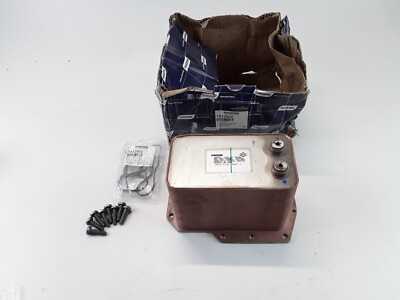 OEM Engine Oil Cooler 1932500 8211005 For DAF CF XF MX11