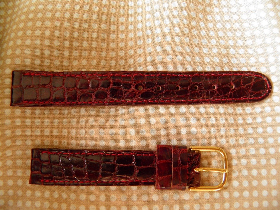 Bracelet montre 14mm crocodile bordeaux pour tenue chic de soirée