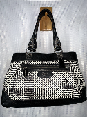Coach Y2k OP Art Signature Penelope Leather Shoulder Handbag  display picture 1