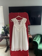 Salora White Lace Sleeveless V-Neck Chemise Gown Women's Sleepwear