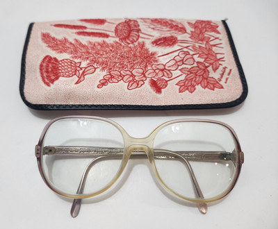 Vintage Frames Flair Optics Miriam 771 Frames Italy 135mm With Floral Case