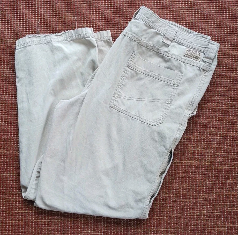Columbia Sportswear Cargo Pants Mens 40x32  Beige Utility OmniSheild Work Hiking