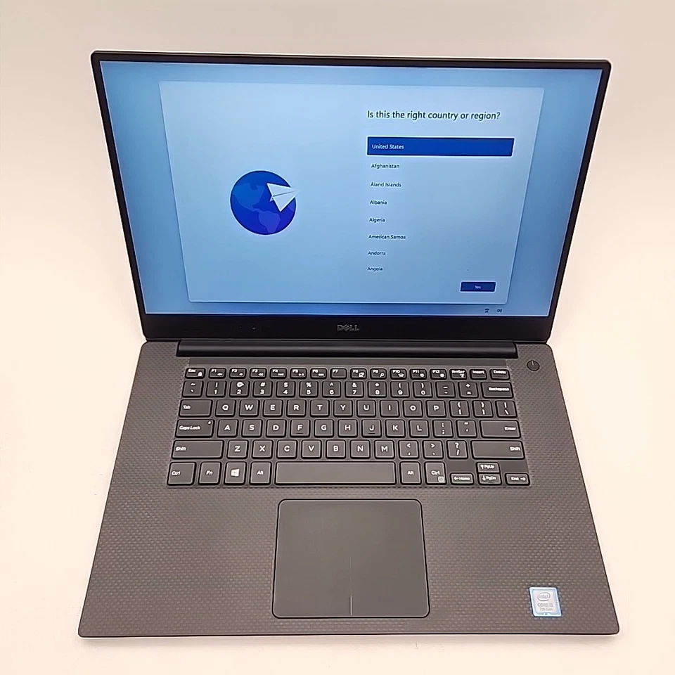 Dell XPS 15 9560 4K i5-7300HQ 16GB 1TB SSD NVIDIA GTX 1050 Windows 11 Pro  - Image 3 of 4