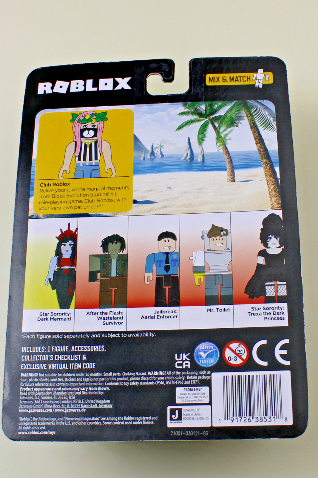 ROBLOX Celebrity Collection Core Pack CLUB ROBLOX Virtual Item Code NIB