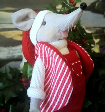 Maus Strick Dekoration Tier Deko Figur Rot Weiß Ratte Dekofigur Puppe Kleidung 