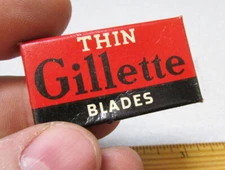 vintage Thin Gillette razor blade, new in original package, set of 4 new unused