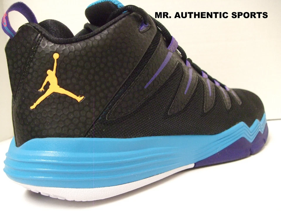 NIKE AIR JORDAN CP3 IX 9 NEGRO/AZUL LAGUNA Talla 10.5 1 3 4 5 7 11 12 13 14 29 31 Foto 2 de 4