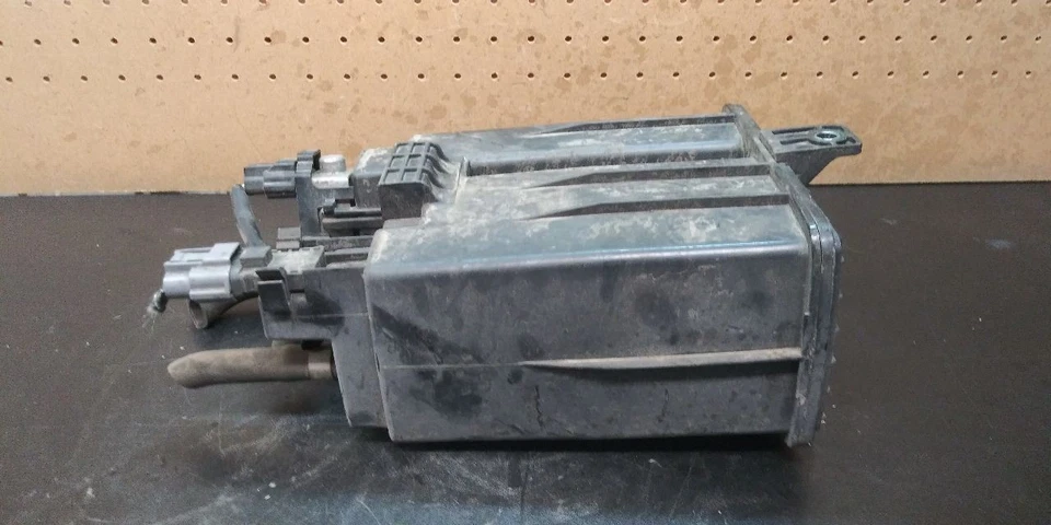 07 08 09 10 11 12 13 14 15 16 17 18 INFINITI Q70 FUEL VAPOR CANISTER OEM 14950-J - Image 4 of 4