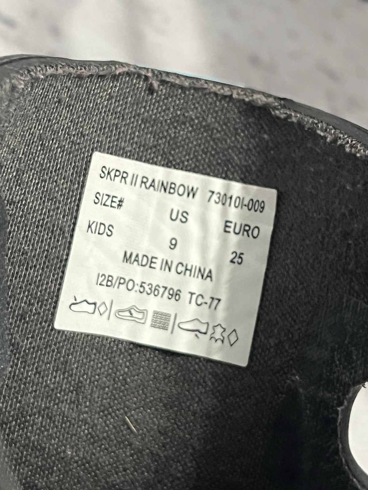 Bogs Skipper ll Wild Rainbow Boots Size US 9/EURO 25