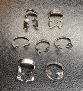 KULZER IVORY LOT of 7 Molar Dental Dam Clamps W14x3, 12x2, W8x2 see description