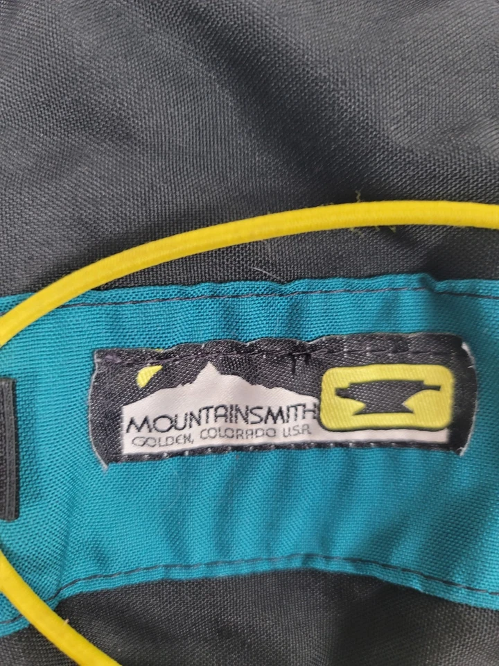 Mountainsmith Green Black Lumbar Back Waist Fanny Day Pack Bag Hiking - Image 3 of 4