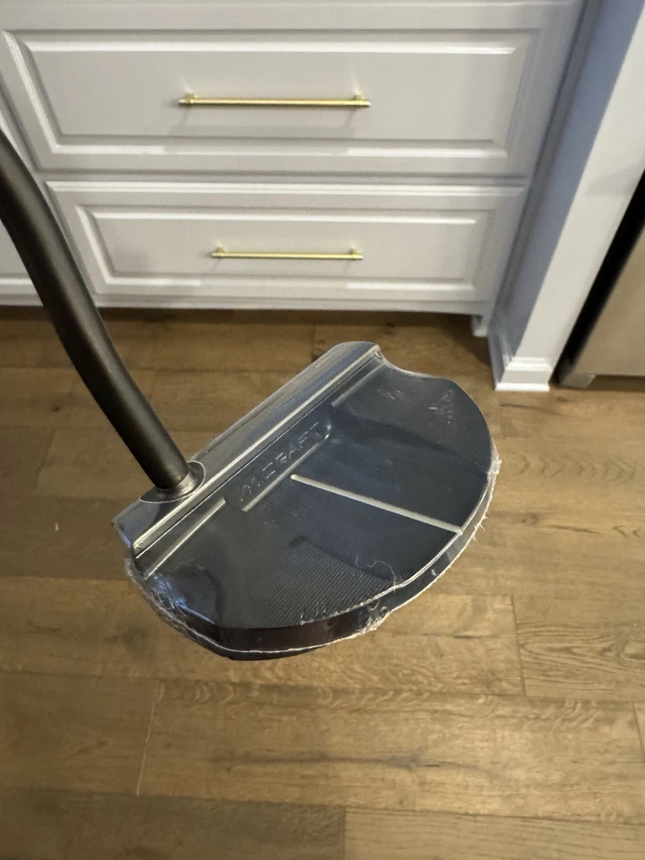 Mizuno M Craft X B5 Black Mallet 2025 Putter Mizuno Grip 35” W/Head Cover - Image 2 of 4