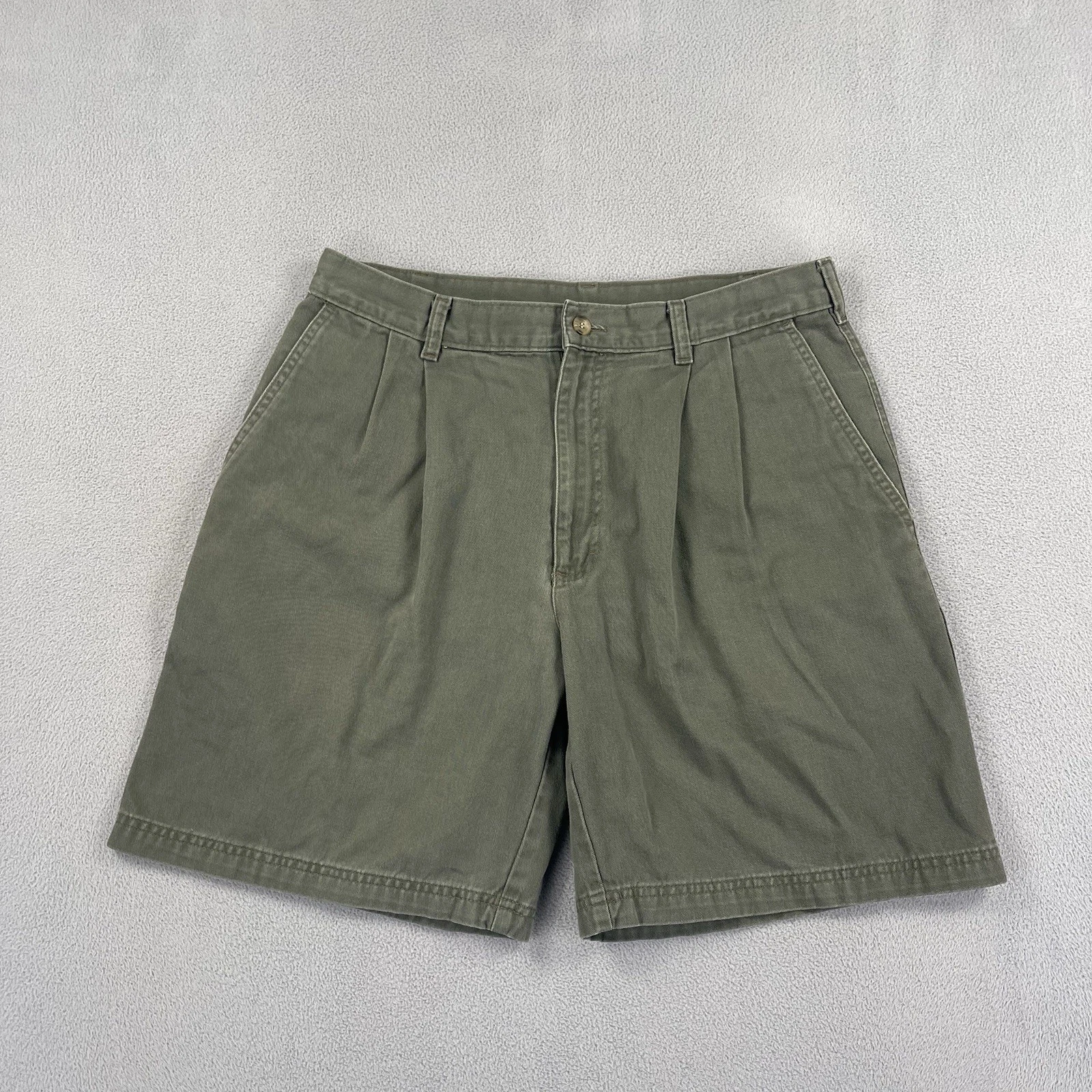 Vintage Woolrich Shorts Mens 32 Green Pleated Chino Outdoor Classic Pockets
