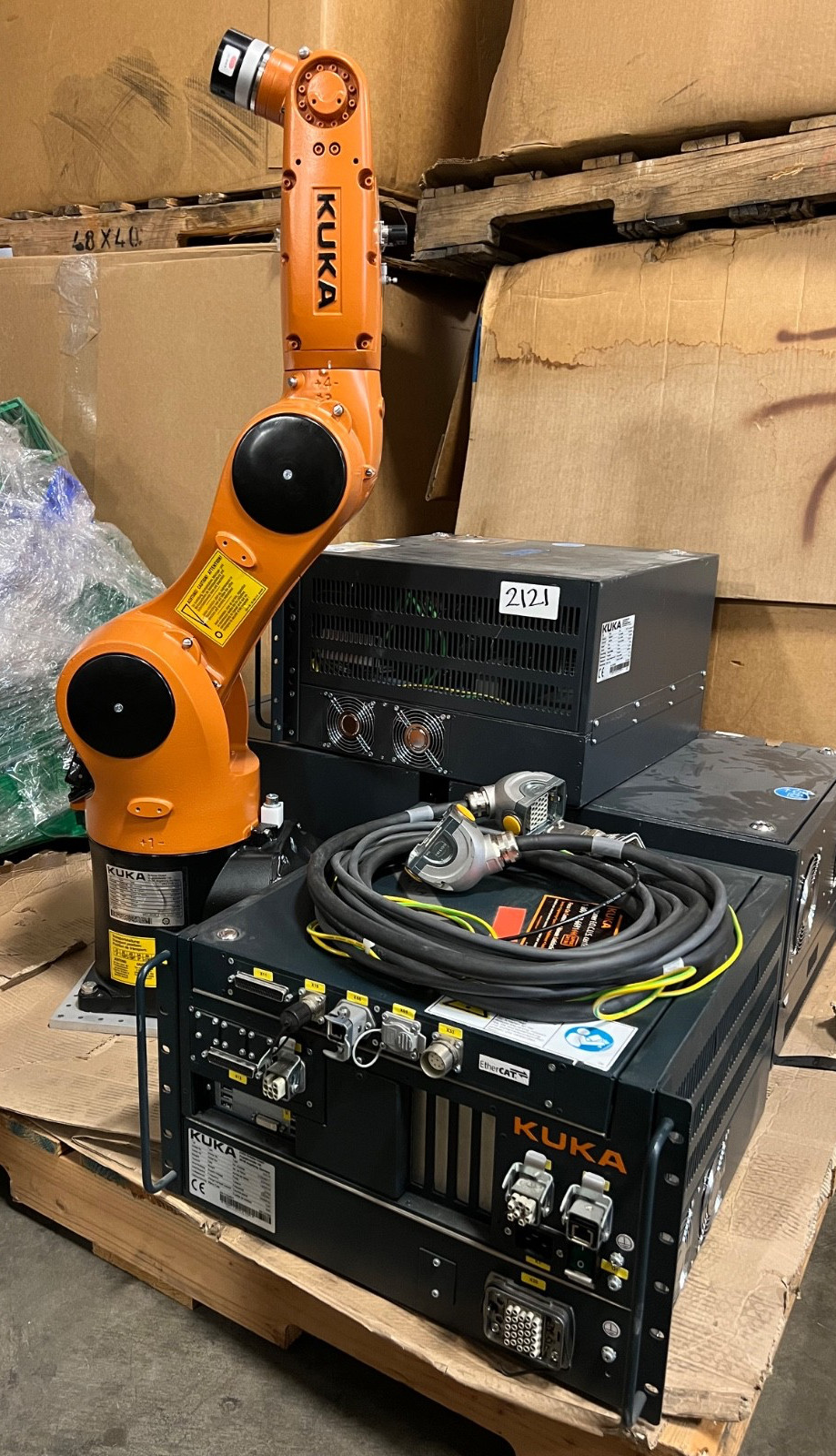 KUKA KR R700 sixx Robot with KRC4 Compact Controller