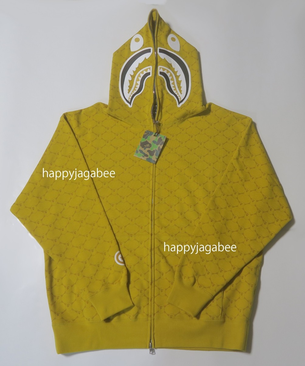 A BATHNIG APE Men's COLLEGE MONOGRAM RELAXED FIT SHARK FULL