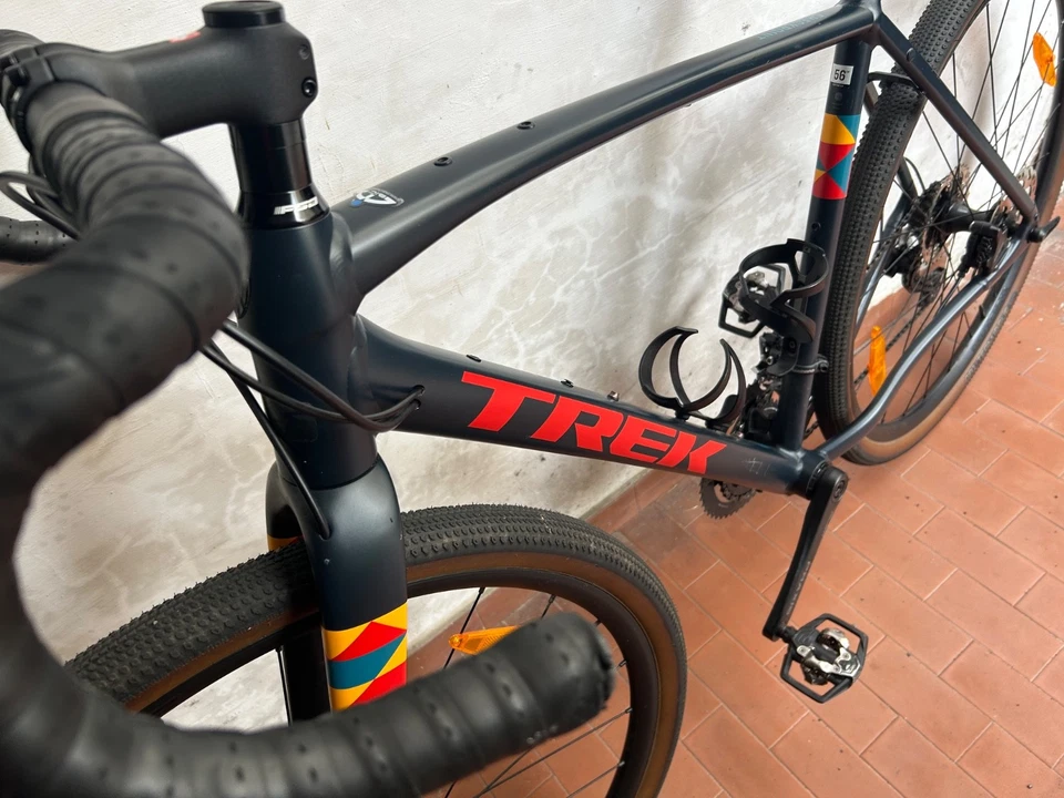 Trek Checkpoint ALR 5, foto 2 di 5