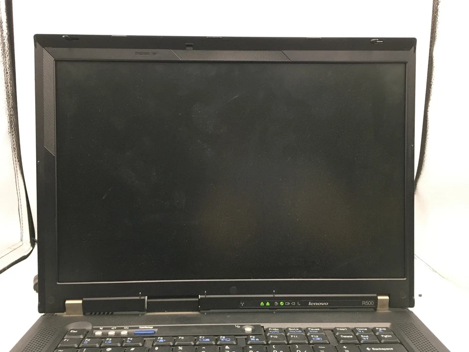 LENOVO THINKPAD R500 - FOR PARTS/NO BOOT - INTEL CELERON 575 - 1GB RAM - READ-BB - Image 2 of 4